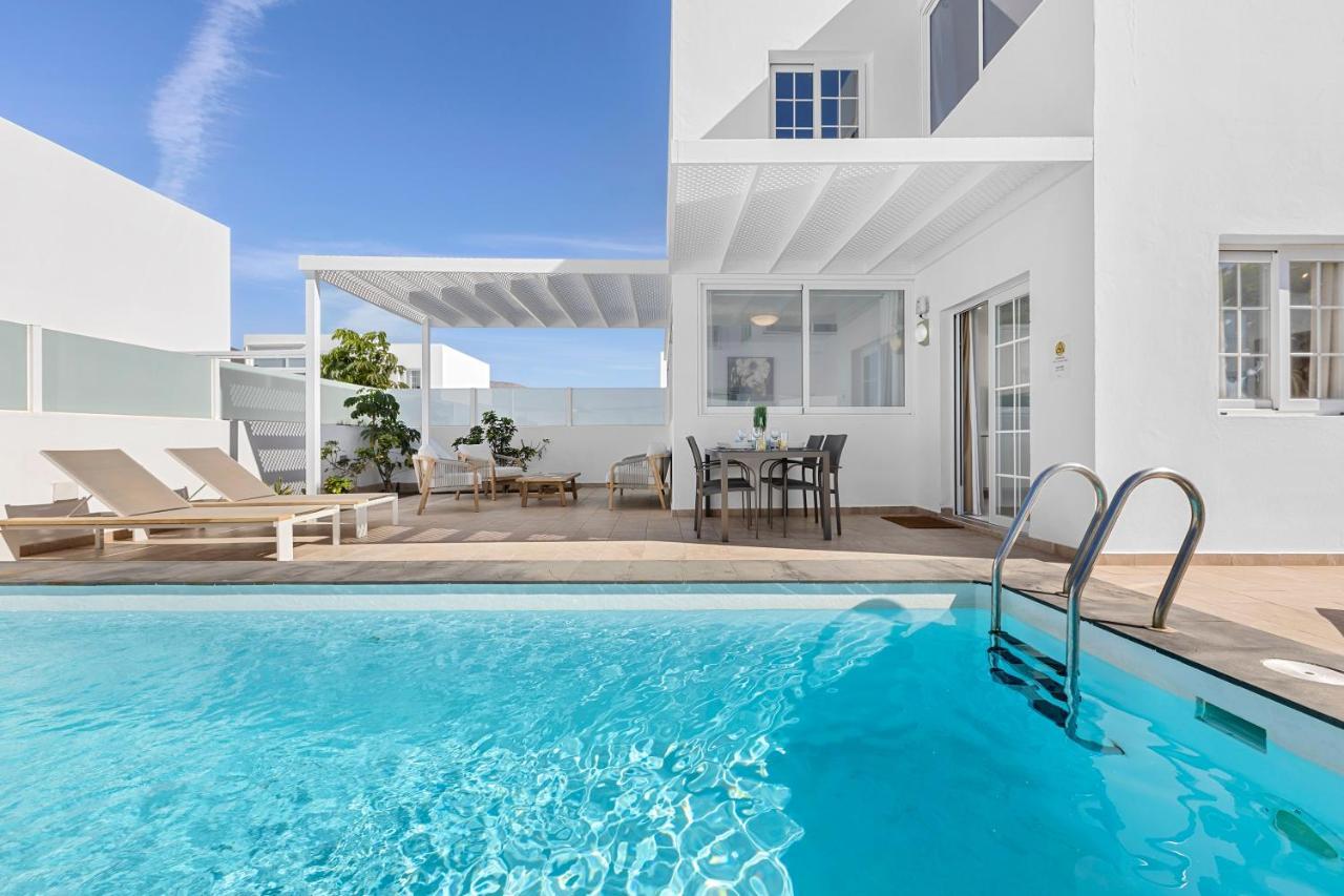 Villa Atlantica - Heated Pool In Playa Blanca Kültér fotó