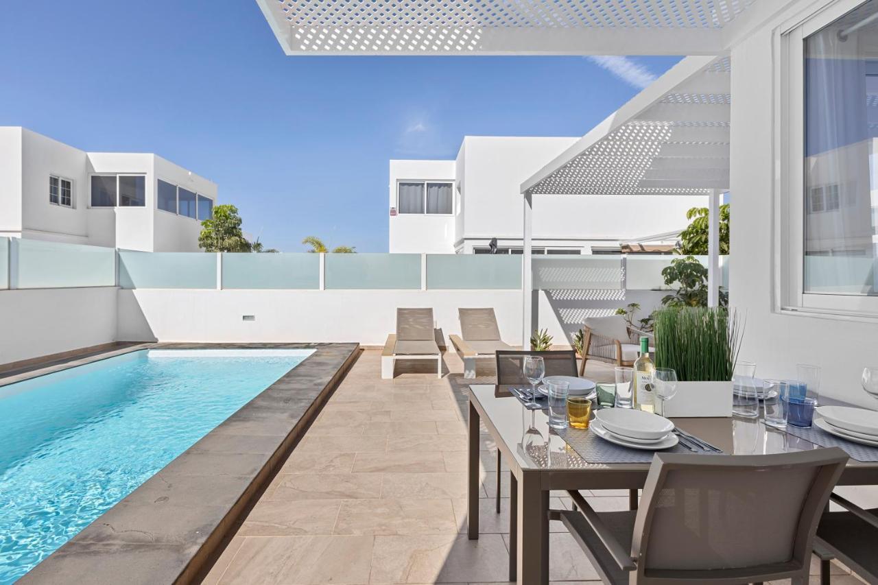 Villa Atlantica - Heated Pool In Playa Blanca Kültér fotó