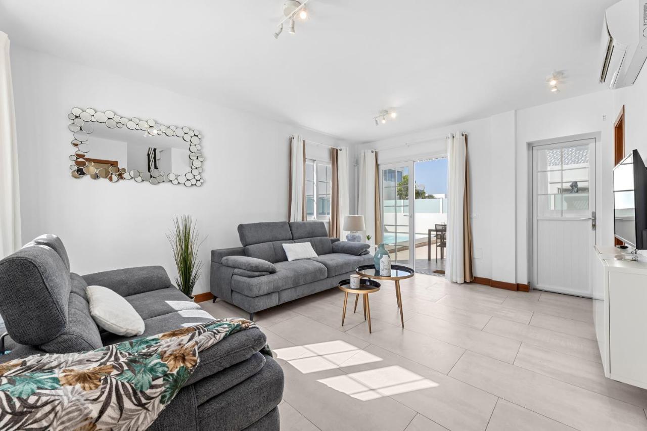 Villa Atlantica - Heated Pool In Playa Blanca Kültér fotó