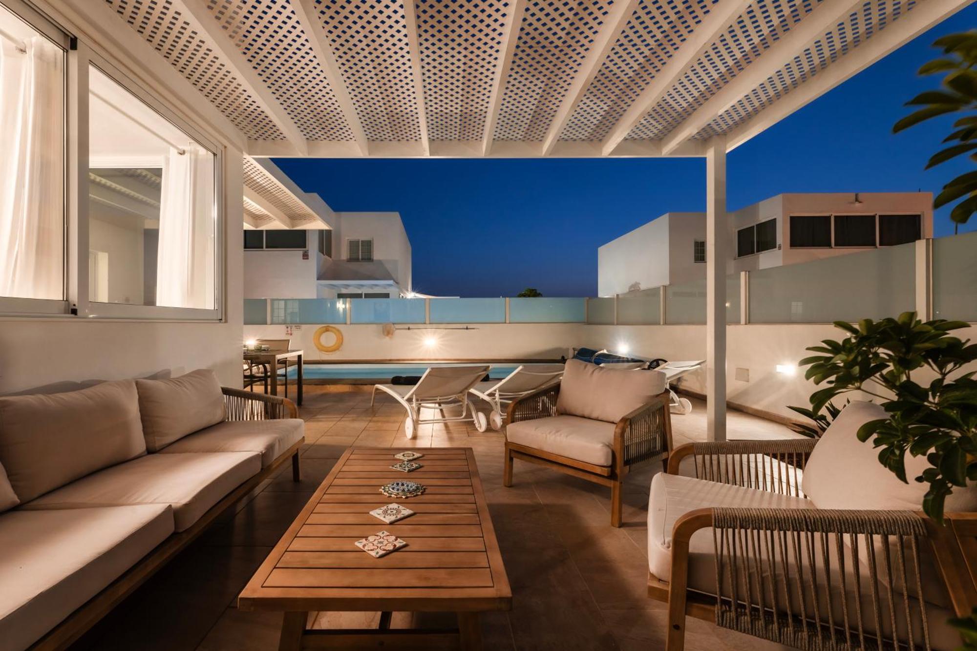 Villa Atlantica - Heated Pool In Playa Blanca Kültér fotó