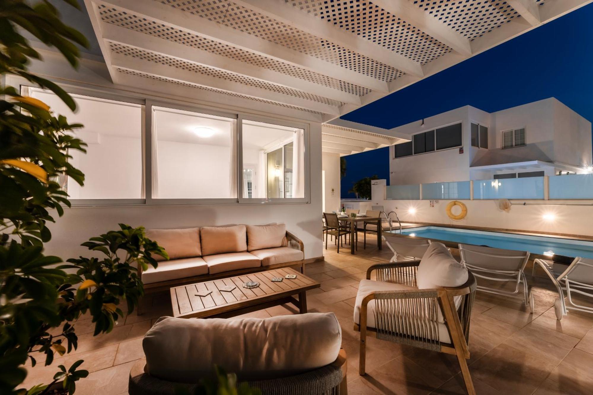 Villa Atlantica - Heated Pool In Playa Blanca Kültér fotó