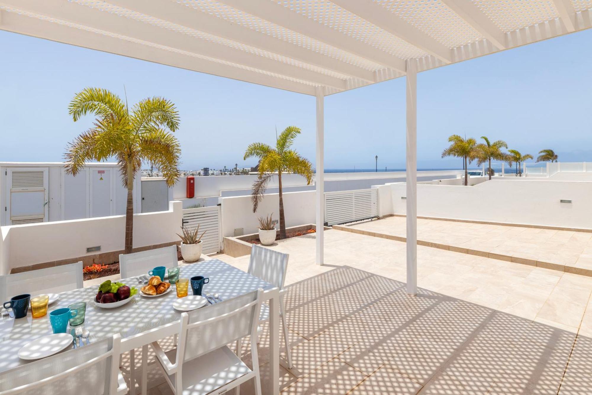 Villa Atlantica - Heated Pool In Playa Blanca Kültér fotó