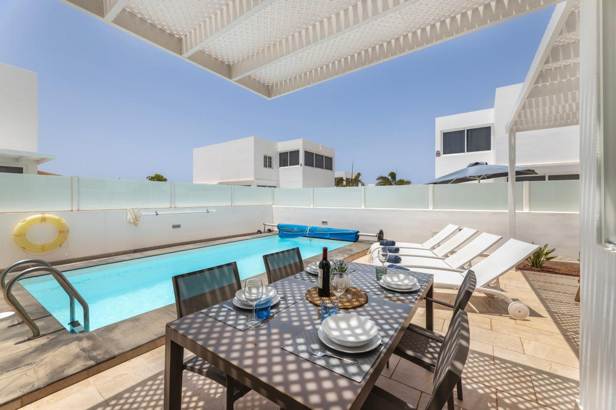 Villa Atlantica - Heated Pool In Playa Blanca Kültér fotó